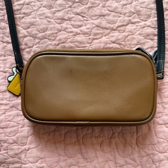 🌟COACH X Disney✨Limited Edition✨ Brown Crossbody Bag with Mickey Mouse Design - Picture 9 of 14